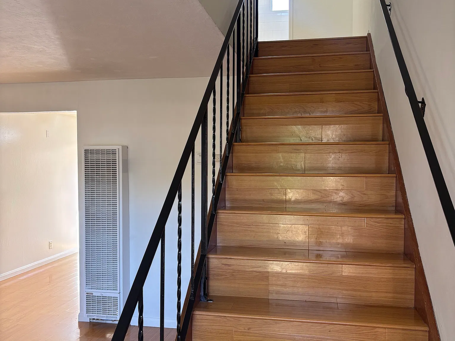 2 bed, 1.5 bath, $3,495 — Photo 3