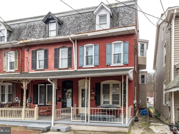 332 S Reading Ave, Boyertown, PA 19512