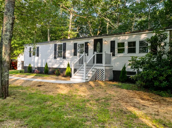 210 Narragansett Street, Gorham, ME 04038