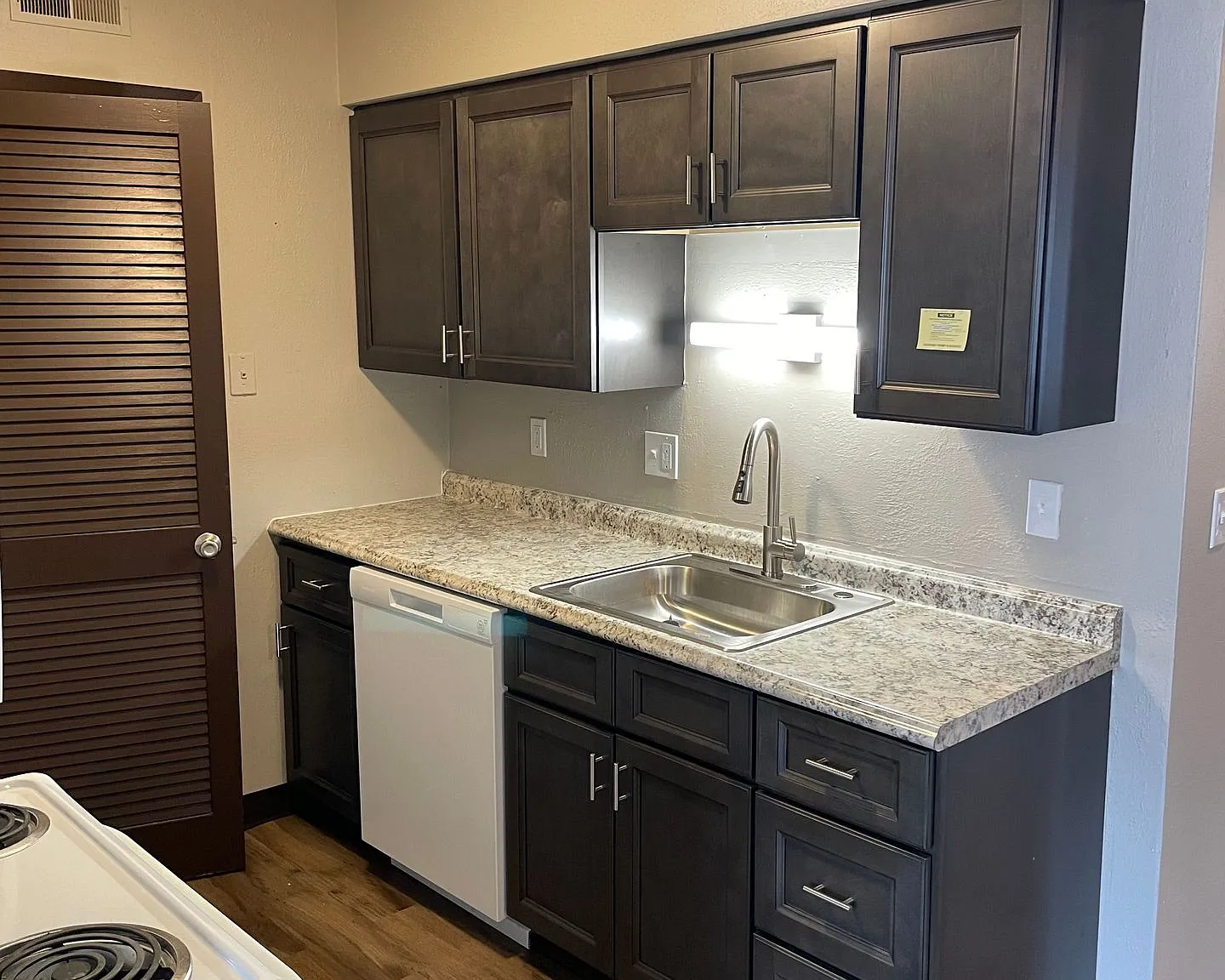 Brookside Apartments — Photo 3