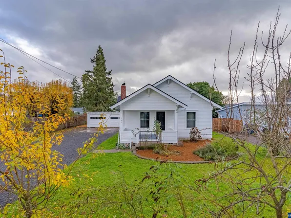 707 Madrona St E, Monmouth, OR 97361