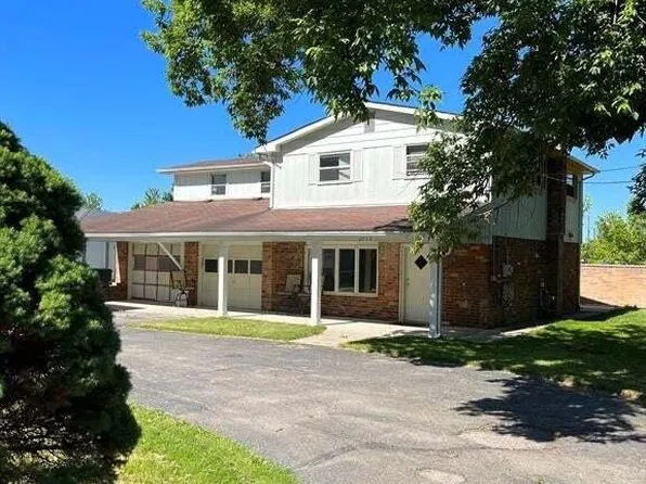 2948 Alexander St, Rochester, MI 48309