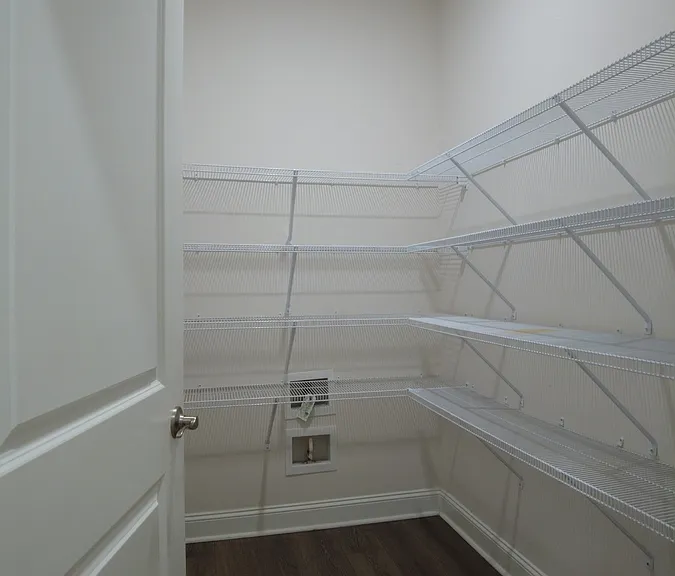 4251 Oakton Dr — Photo 6