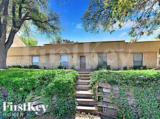 7701 Skylake Dr, Fort Worth, TX 76179