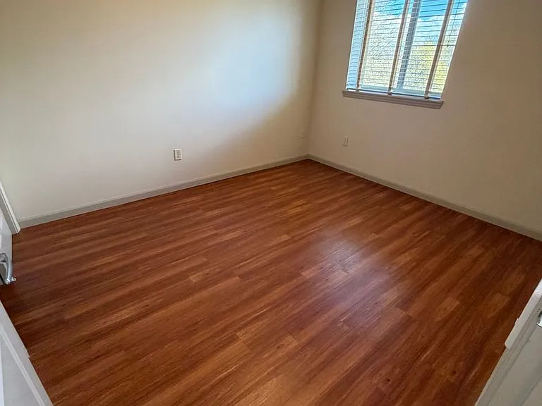 118 NW Jackson Ave #305 — Photo 15