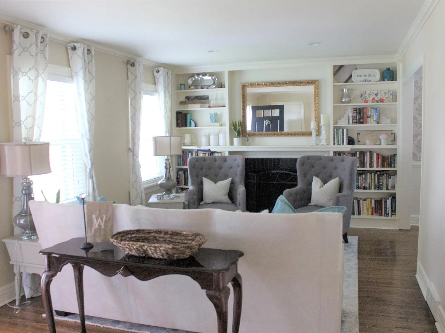 4 bed, 1900 sqft, $2,275 — Photo 2