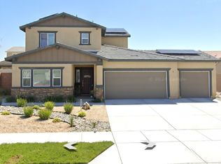 563 Hydrangea St, Hemet, CA 92543