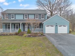 9478 Hawkeye Dr, Brewerton, NY 13029