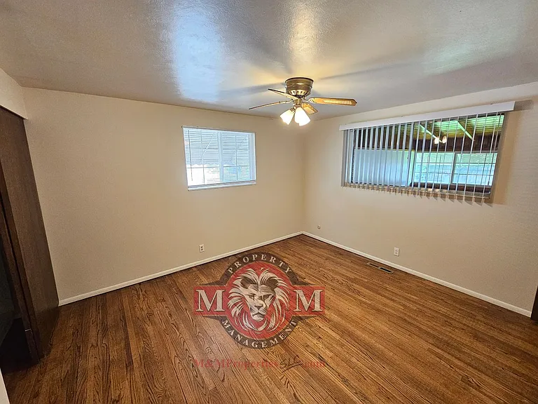 7059 S Brookhill Dr — Photo 15
