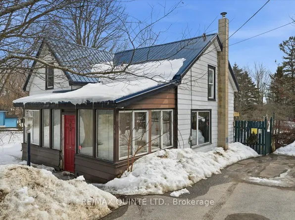 163 Main St, Deseronto, ON K0K 1X0