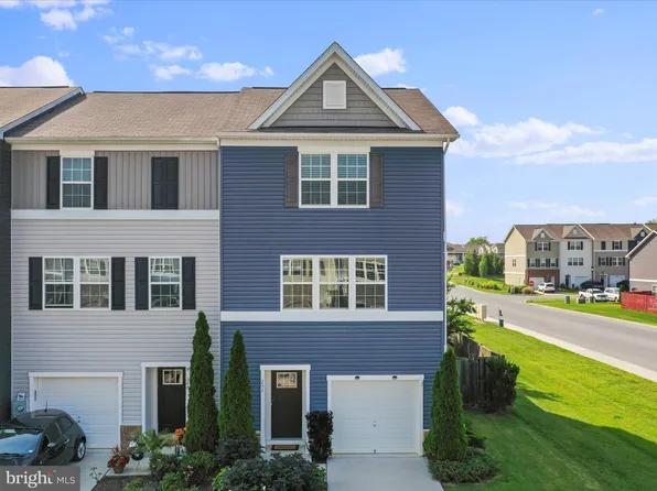 251 Magellan Dr, Martinsburg, WV 25404