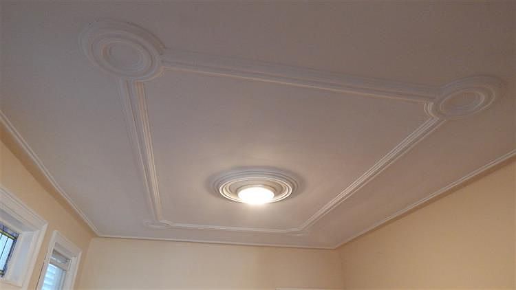 2nd image of 110 W 42nd St #1