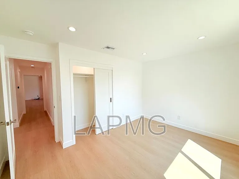 10839 Fellows Ave #10839 — Photo 20
