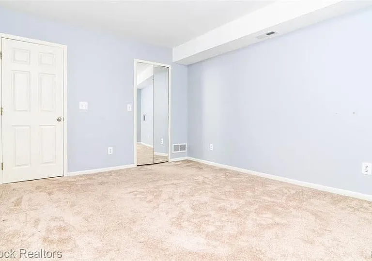 30074 W Twelve Mile Rd — Photo 14