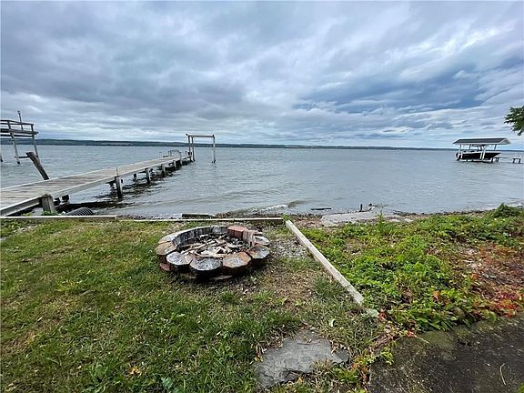 5th image of 5502 E Lake Rd