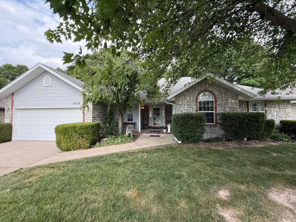 2728 S Jonathan Avenue, Springfield, MO 65807