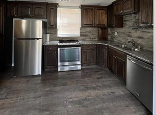 4000 Monte Northeast Rd #B, Rogers, AR 72758