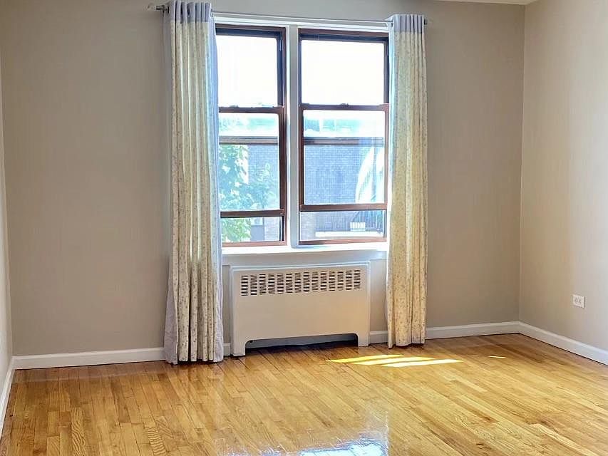 1st image of 14737 Roosevelt Ave #3