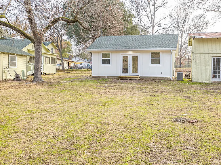 1029 Fish Hatchery Rd #B — Photo 20