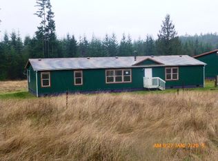739 Douglas Ln, Camano Island, WA 98282