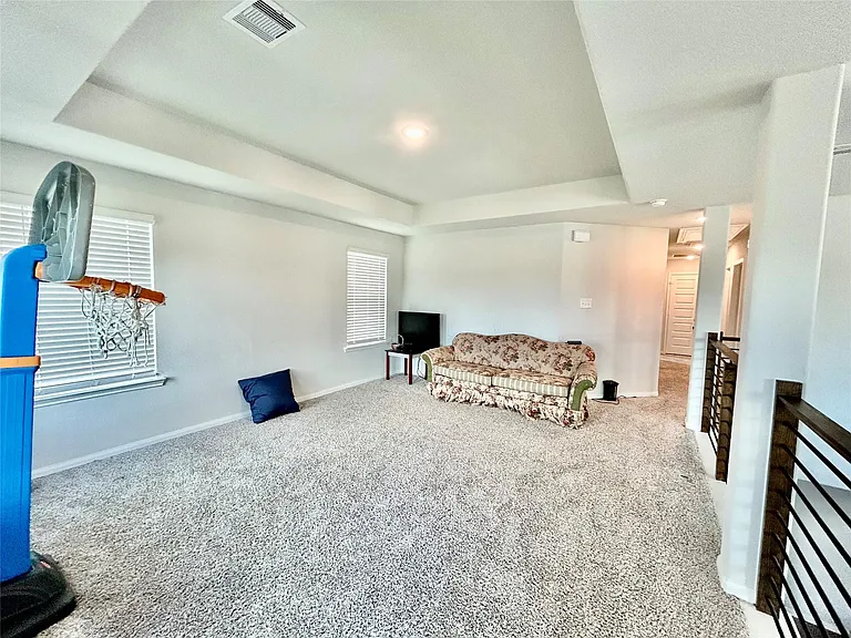 1055 Bluebonnet Trl — Photo 19