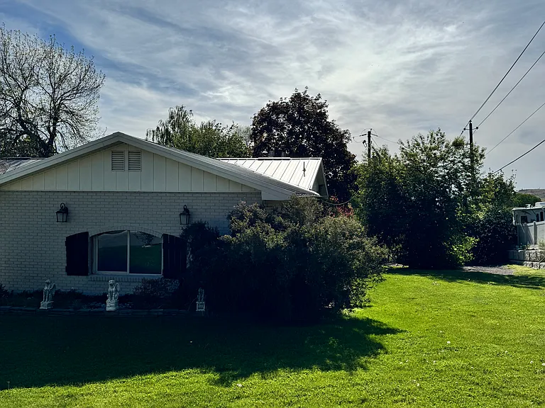 4283 N 350 W — Photo 17