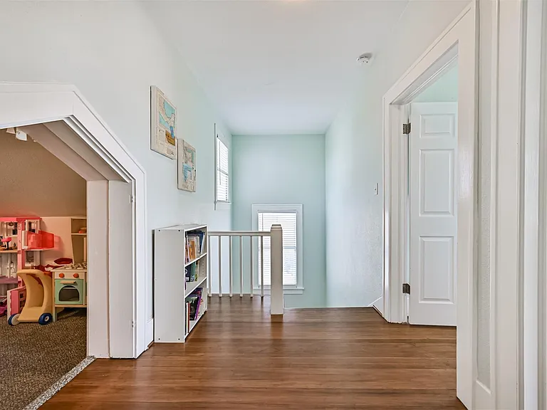 3519 Avenue R 1/2 — Photo 24