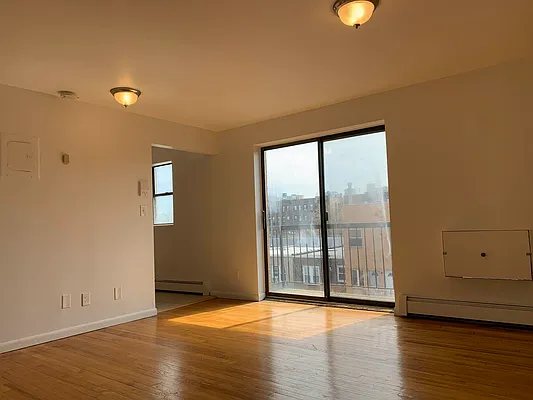 Rented by Voro New York | media 8