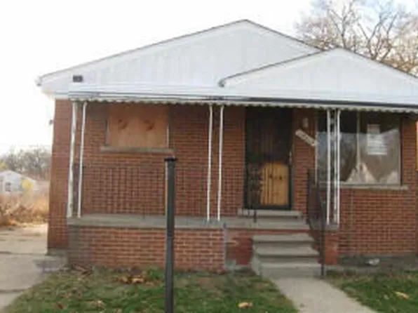 18615 Fenelon St, Detroit, MI 48234