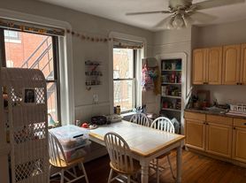 35 Myrtle St, Boston, MA