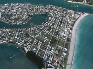 1606 Frances Ave, Fort Pierce, FL 34949