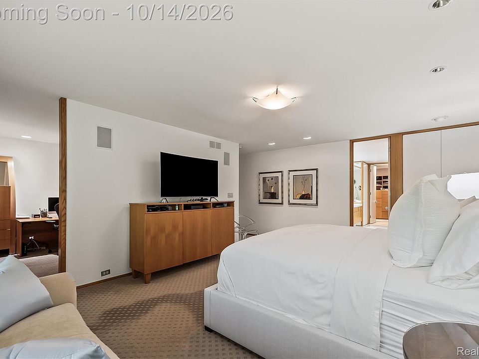 89 Barden Ct, photo 18