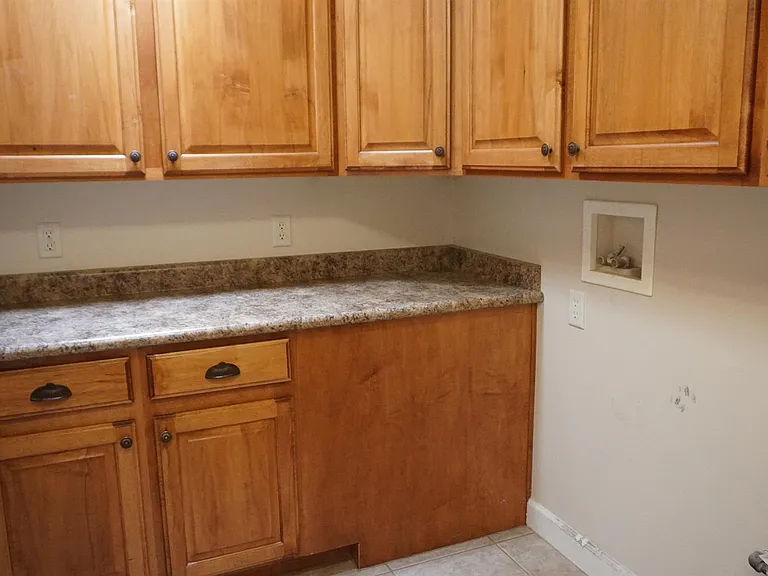256 S 2040 East Cir — Photo 8