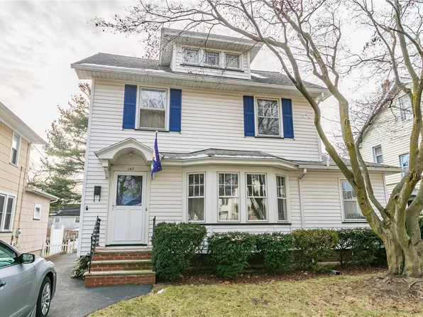 147 Colebourne Rd, Rochester, NY 14609