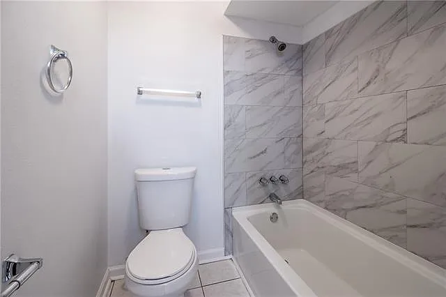 56 Brandon Hall Dr #C — Photo 15