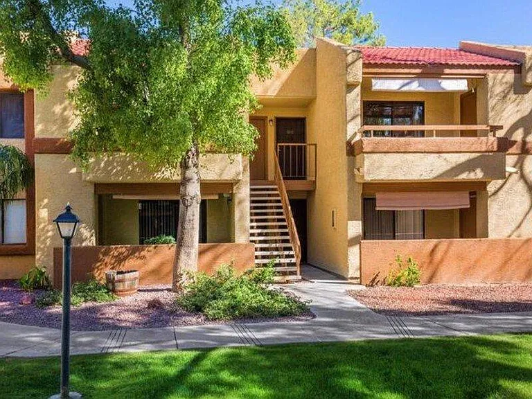 Sun Wood Apartments — Photo 28