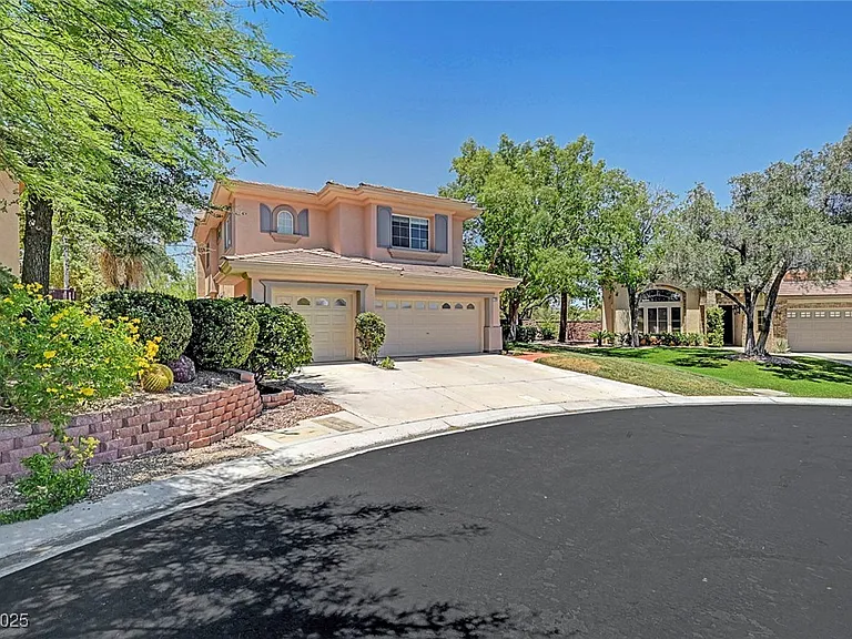 229 N Buteo Woods Ln — Photo 5