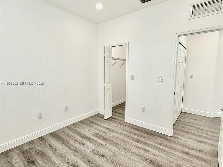 11503 NW 89th St #218 — Photo 27