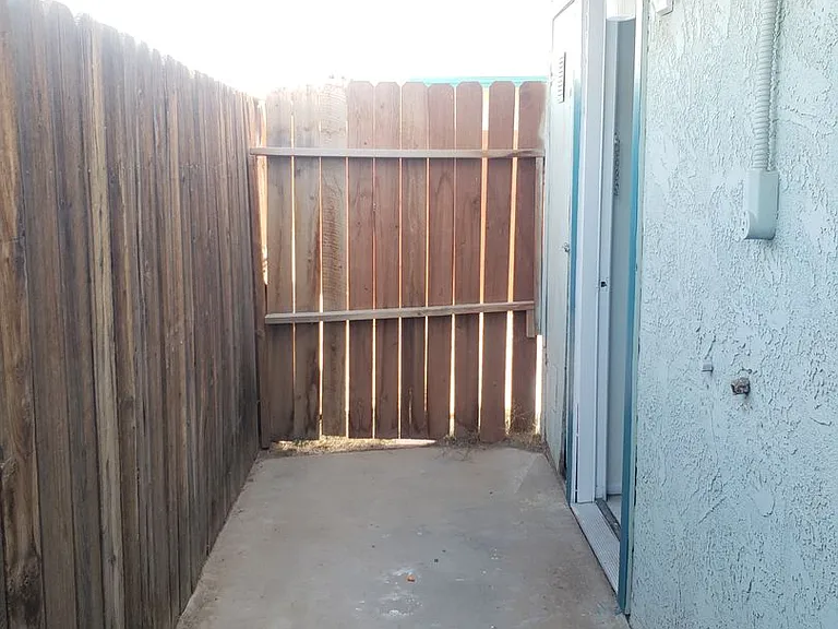 265 B St — Photo 9