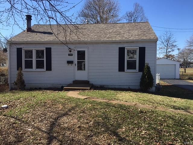 1st image of 3765 Geraldine Ave