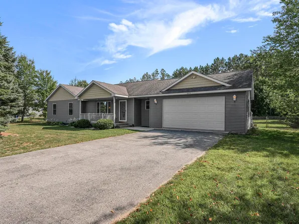 6279 Jeffrey Pl, Grawn, MI 49637