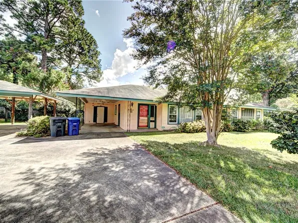 319 Whitfield Dr, Natchitoches, LA 71457