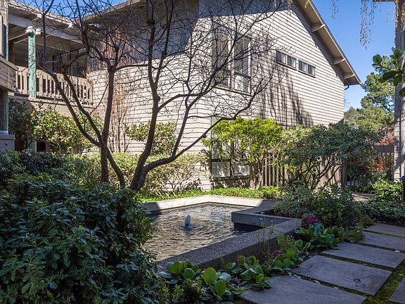 3rd image of 20 Mansion Ct #725