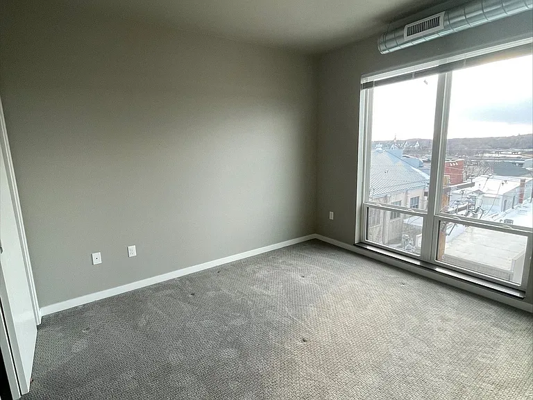 5th Street Lofts — Photo 9