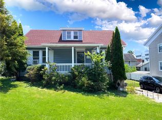 496 Franklin St, Port Chester, NY 10573