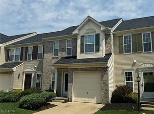 104 Limestone Ct, Berea, OH 44017