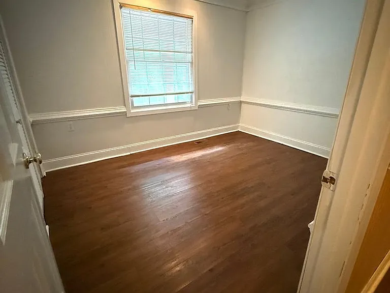 194 Lance Rd — Photo 5