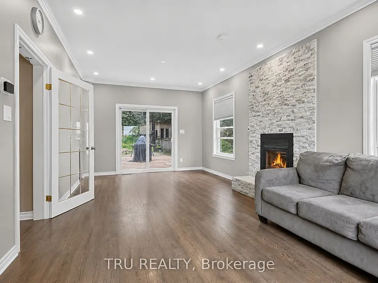 2376 Kinburn Side Rd — Photo 11