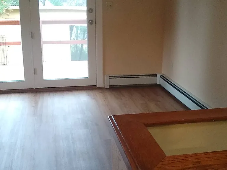 39572 Pitkin Rd — Photo 2