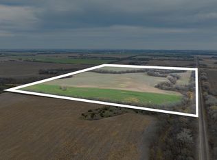 8805 N Harvest Hill Rd, Peabody, KS 66866